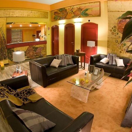 Hotel Corona Milano Marittima Buitenkant foto